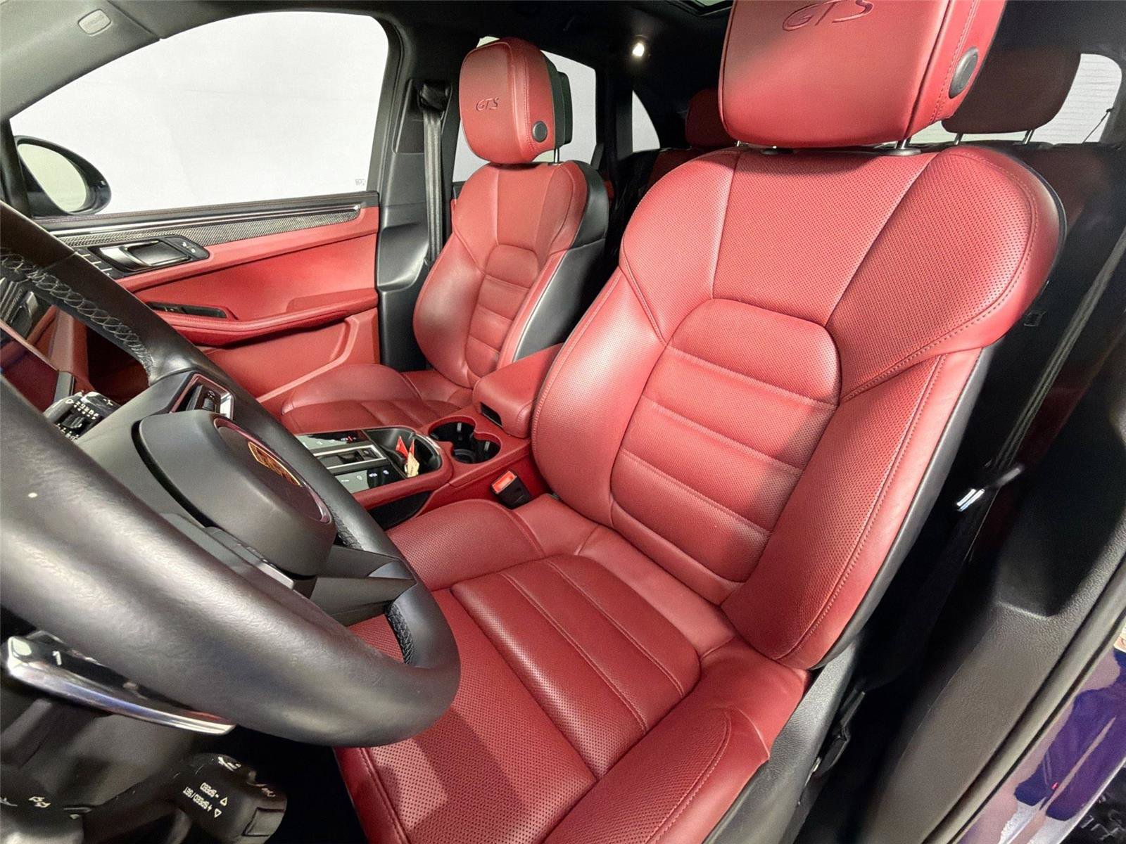 Certified 2023 Porsche Macan GTS AWD/4WD image 5