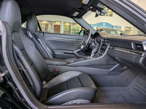 Used 2019 Porsche 911 Turbo S AWD/4WD image 15