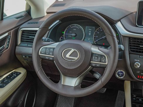 Used 2018 Lexus RX 450h AWD w/ Premium Package image 28