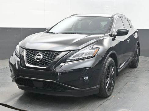 Used 2024 Nissan Murano SV w/ SV Midnight Edition Package FWD image 3