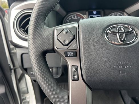Used 2023 Toyota Tacoma Limited image 17