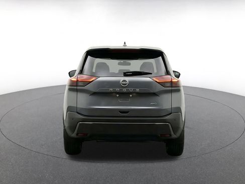 Used 2025 Nissan Rogue SV AWD/4WD image 8