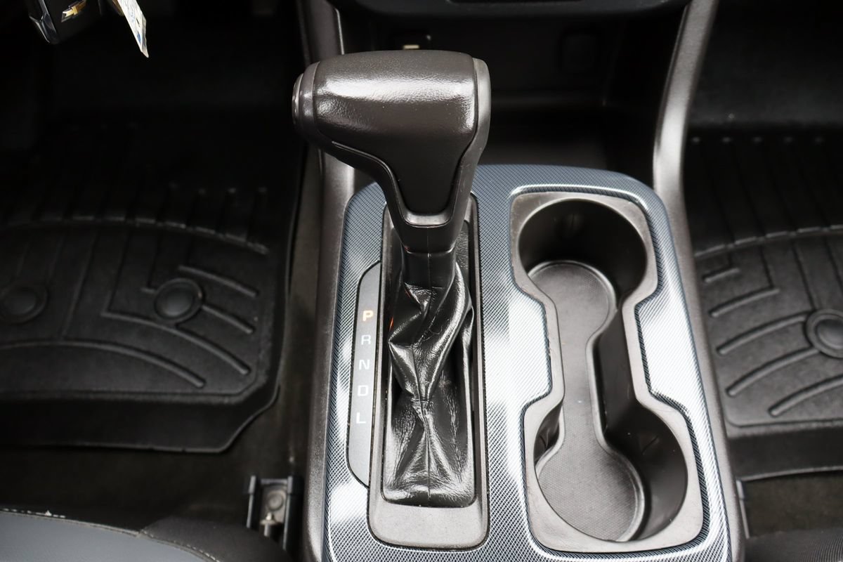 Used 2017 Chevrolet Colorado Z71 AWD/4WD image 36