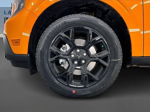 New 2026 Ford Maverick XLT w/ XLT Luxury Package image 13