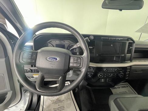 Used 2023 Ford F250 XL image 14