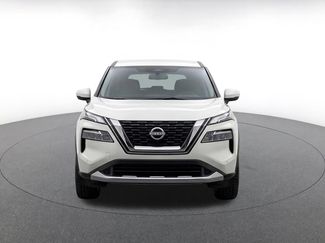 Used 2025 Nissan Rogue SV FWD video 2