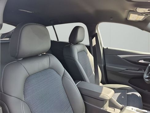 New 2026 Buick Envista Preferred w/ Convenience I Package FWD image 17