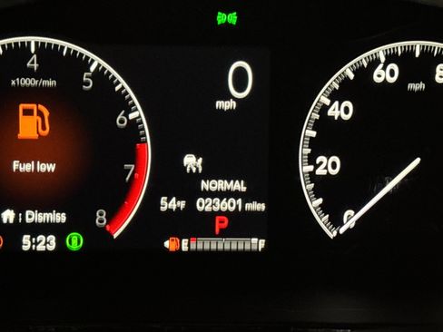 Used 2025 Honda CR-V LX image 26