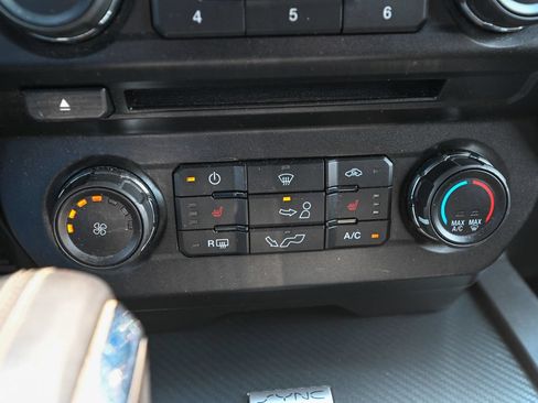 Used 2018 Ford F150 XLT w/ Equipment Group 302A Luxury AWD/4WD image 35