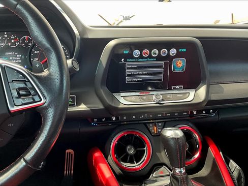 Used 2018 Chevrolet Camaro SS RWD image 37