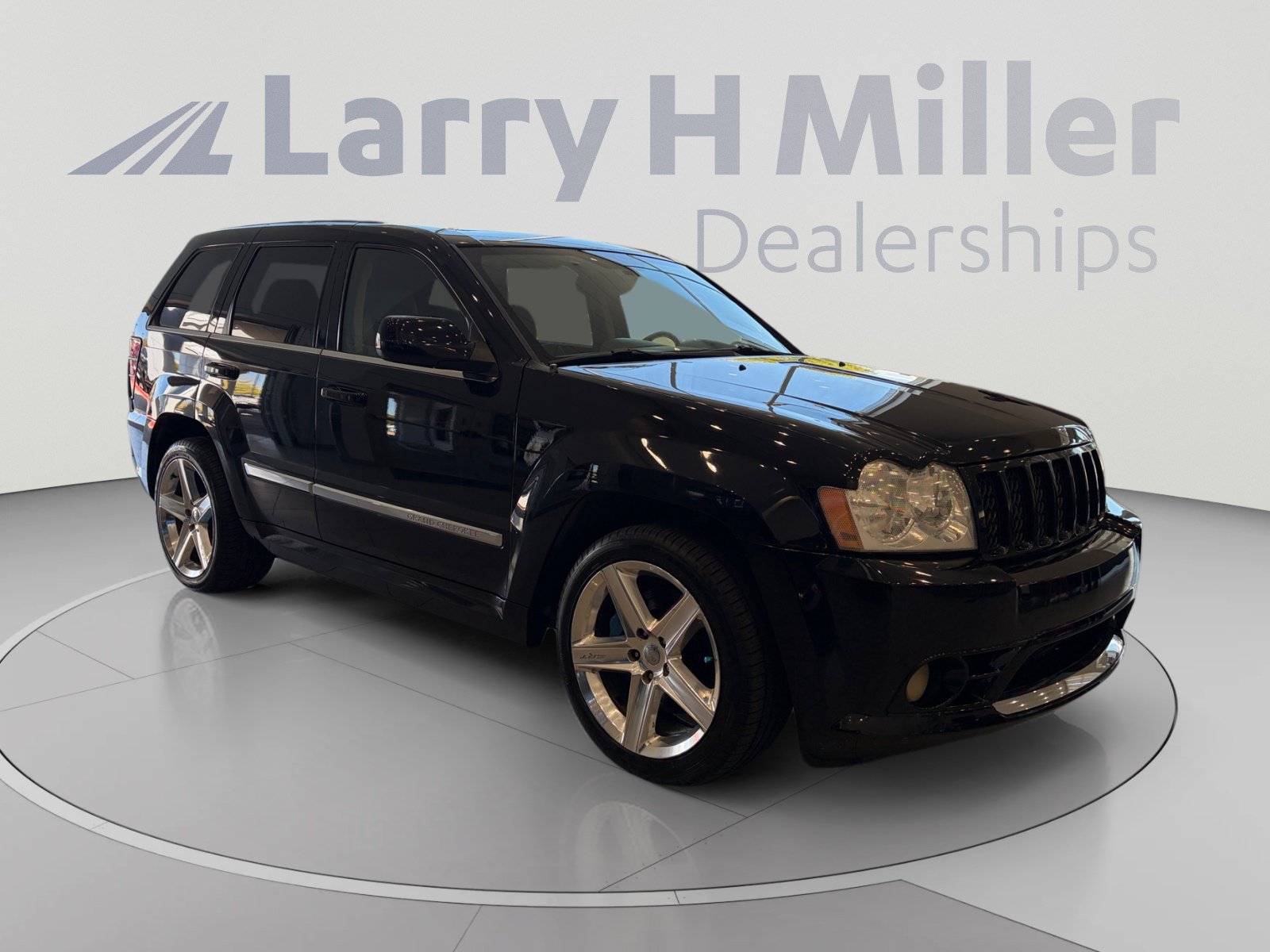 Used 2006 Jeep Grand Cherokee SRT8 w/ SRT Option Group I AWD/4WD image 7