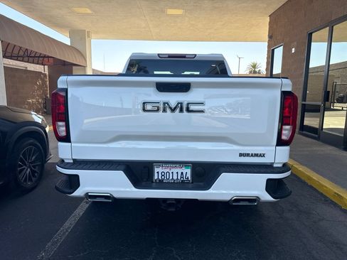 Used 2024 GMC Sierra 1500 Elevation w/ X31 Off-Road Package AWD/4WD image 7