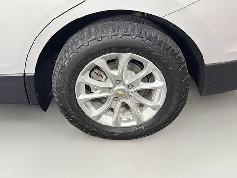 Used 2020 Chevrolet Equinox LT w/ Driver Convenience Package image 31