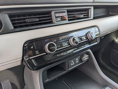 Used 2023 Honda Pilot EX-L image 29