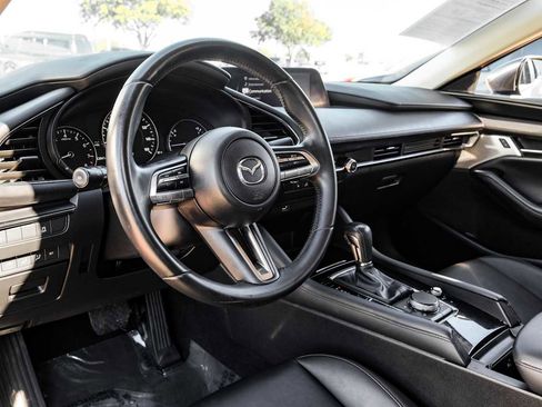 Used 2019 MAZDA MAZDA3 Sedan w/ Preferred Package image 3