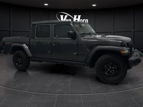 Used 2022 Jeep Gladiator Willys image 1