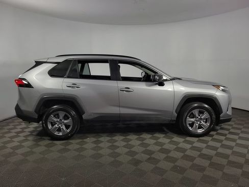 Used 2025 Toyota RAV4 LE AWD/4WD image 10