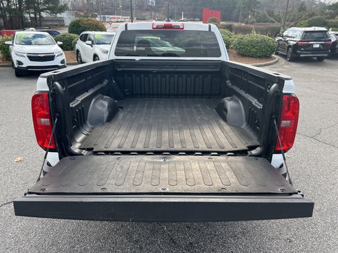 Used 2022 Chevrolet Colorado LT w/ Fleet Safety Package image 28