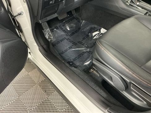 Used 2016 Subaru Crosstrek 2.0i Limited w/ Popular Package #1 AWD/4WD image 15