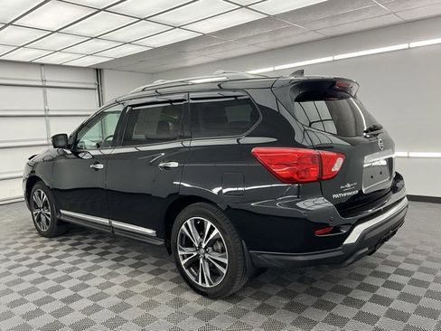 Used 2019 Nissan Pathfinder Platinum image 22
