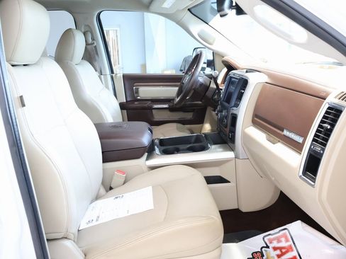 Used 2017 RAM 3500 Laramie image 41