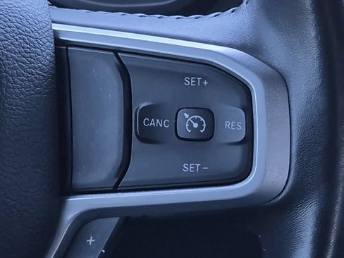 Used 2021 RAM 1500 Big Horn AWD/4WD image 24