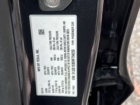 Used 2024 Tesla Model 3 Long Range AWD/4WD image 28