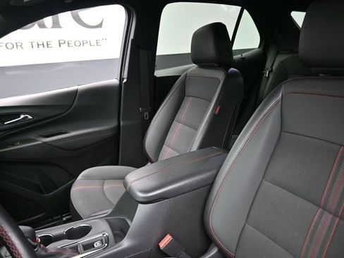 Used 2024 Chevrolet Equinox RS image 16