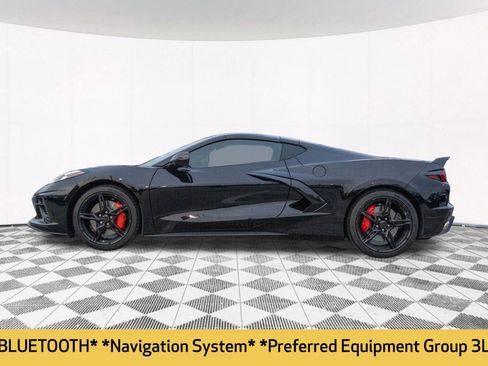 Used 2020 Chevrolet Corvette Stingray Premium Cpe w/ 3LT Preferred Equipment Group image 13
