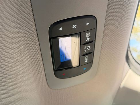 Used 2012 Honda Odyssey EX-L image 36