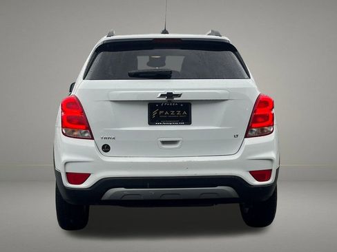 Used 2020 Chevrolet Trax LT w/ LT Convenience Package FWD image 4