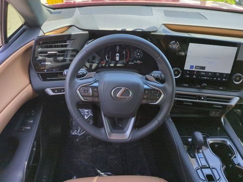 Used 2025 Lexus RX 350 FWD w/ Technology Package image 14