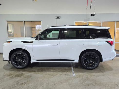 New 2026 INFINITI QX80 4WD w/ Sport Exterior Package image 7