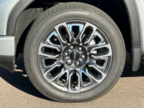 Used 2025 GMC Sierra 1500 Denali Ultimate image 25