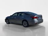 Used 2023 Nissan Altima 2.5 SV image 4