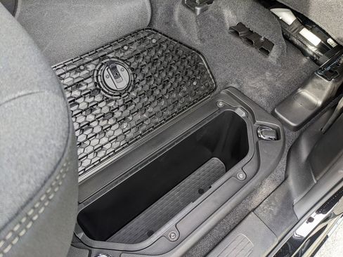 New 2025 RAM 1500 Tradesman image 38