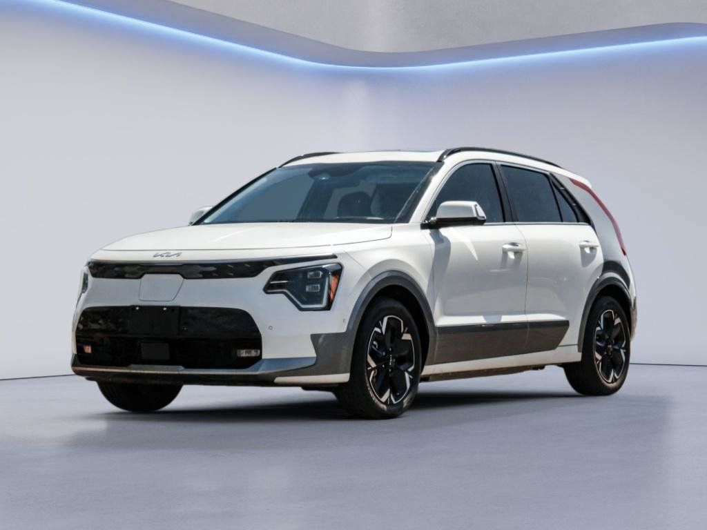 Used 2023 Kia Niro Wave FWD image 1