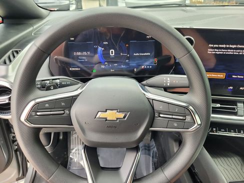 New 2026 Chevrolet Equinox EV LT image 33