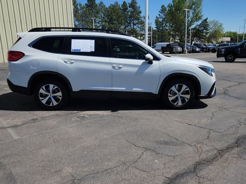 Used 2023 Subaru Ascent Premium w/ Convenience Package AWD/4WD image 19