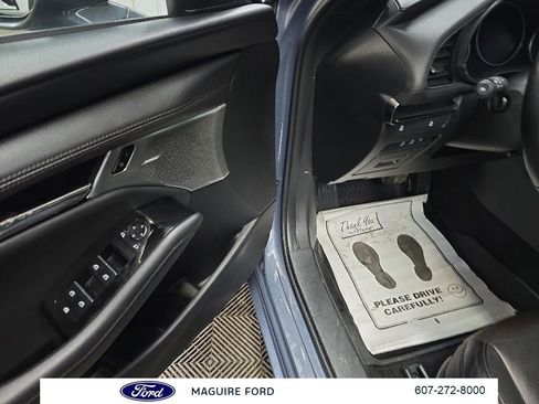 Used 2021 MAZDA MAZDA3 s AWD/4WD image 30