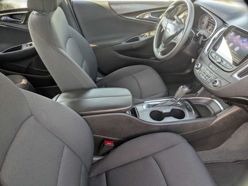 Used 2020 Chevrolet Malibu LT FWD image 21
