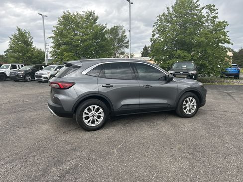 Used 2023 Ford Escape Active AWD/4WD image 4