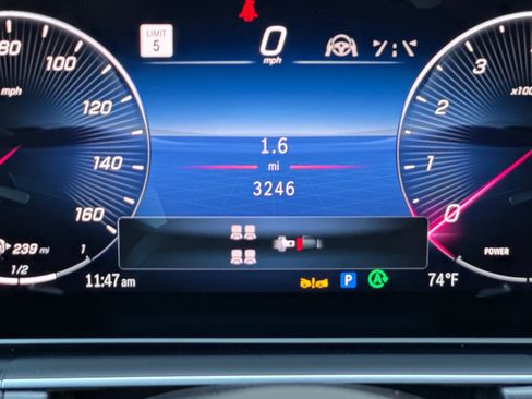 Certified 2025 Mercedes-Benz GLS 580 4MATIC image 24