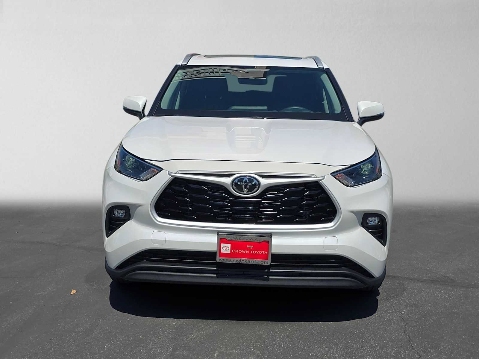 Certified 2026 Toyota Highlander XLE AWD/4WD image 8