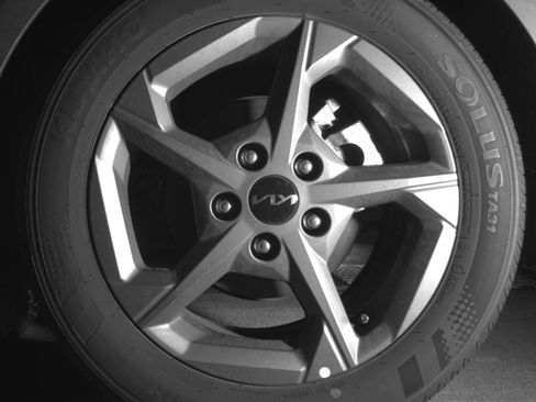 Used 2025 Kia K4 LXS image 14