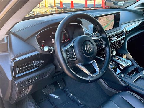 Used 2025 Acura MDX SH-AWD w/ Technology Package image 13