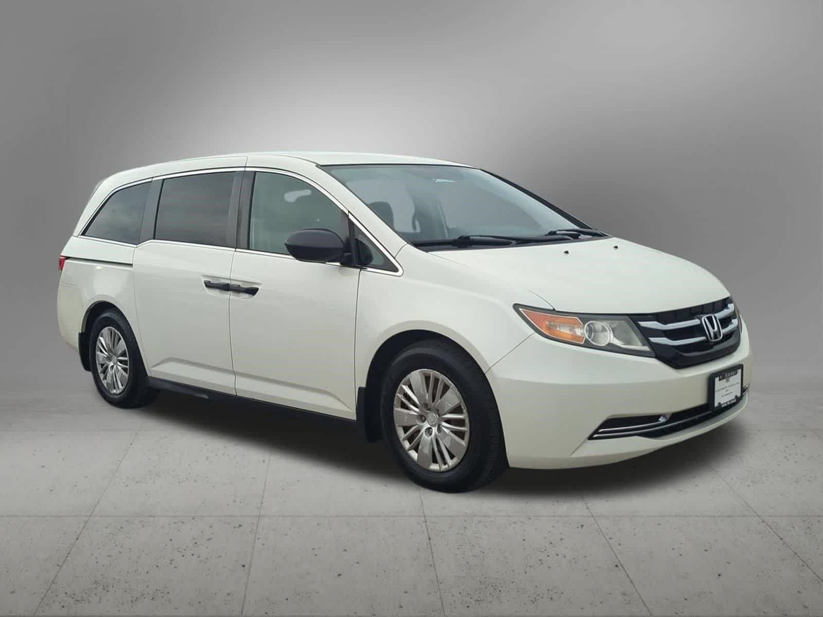 Used 2016 Honda Odyssey LX image 8