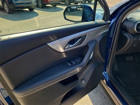Certified 2023 Chevrolet Blazer LT w/ Convenience Package image 16