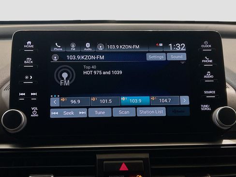 Used 2022 Honda Accord Sport image 10