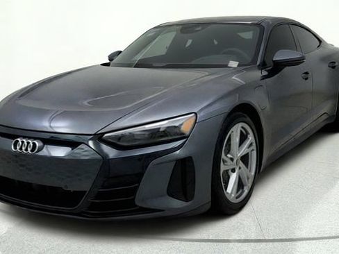 Used 2023 Audi e-tron GT Premium Plus AWD/4WD image 5